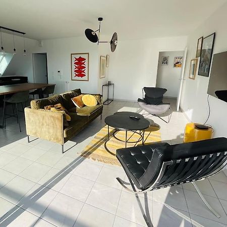 Appartement Lumineux Et Spacieux, Terrasse Et Parking Prive Concarneau Luaran gambar